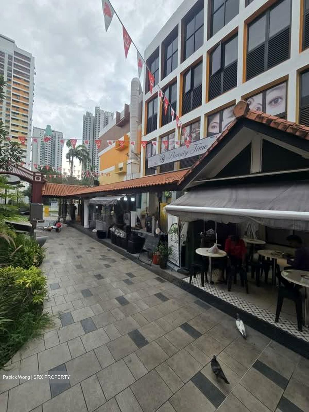 Toa Payoh Central (D12), Retail #588641211